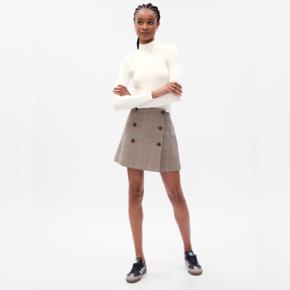 Plaid Button-Front Skirt (The Gap)